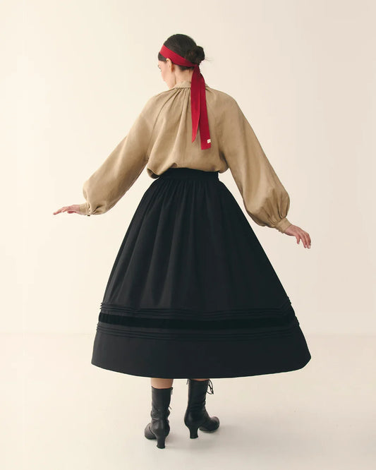 Традиційна чорна спідниця з підбоєм Сумська