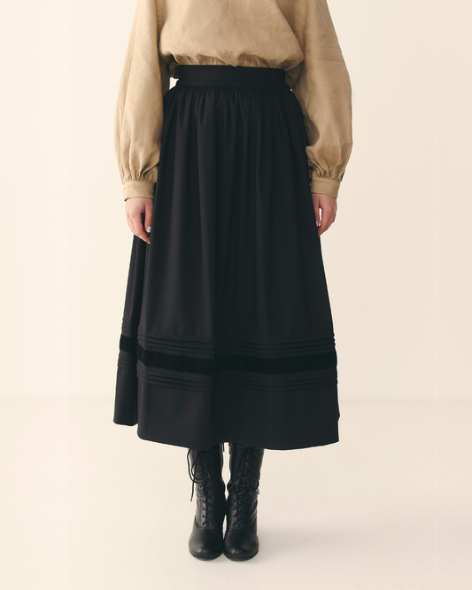 Чорна етно спідниця