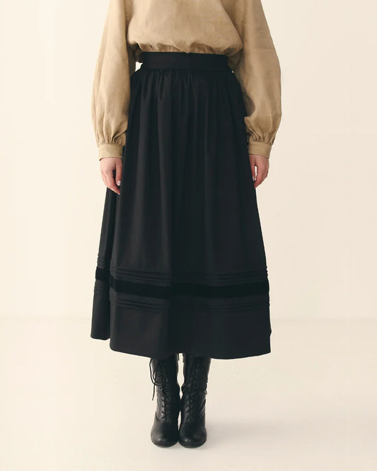 Чорна етно спідниця