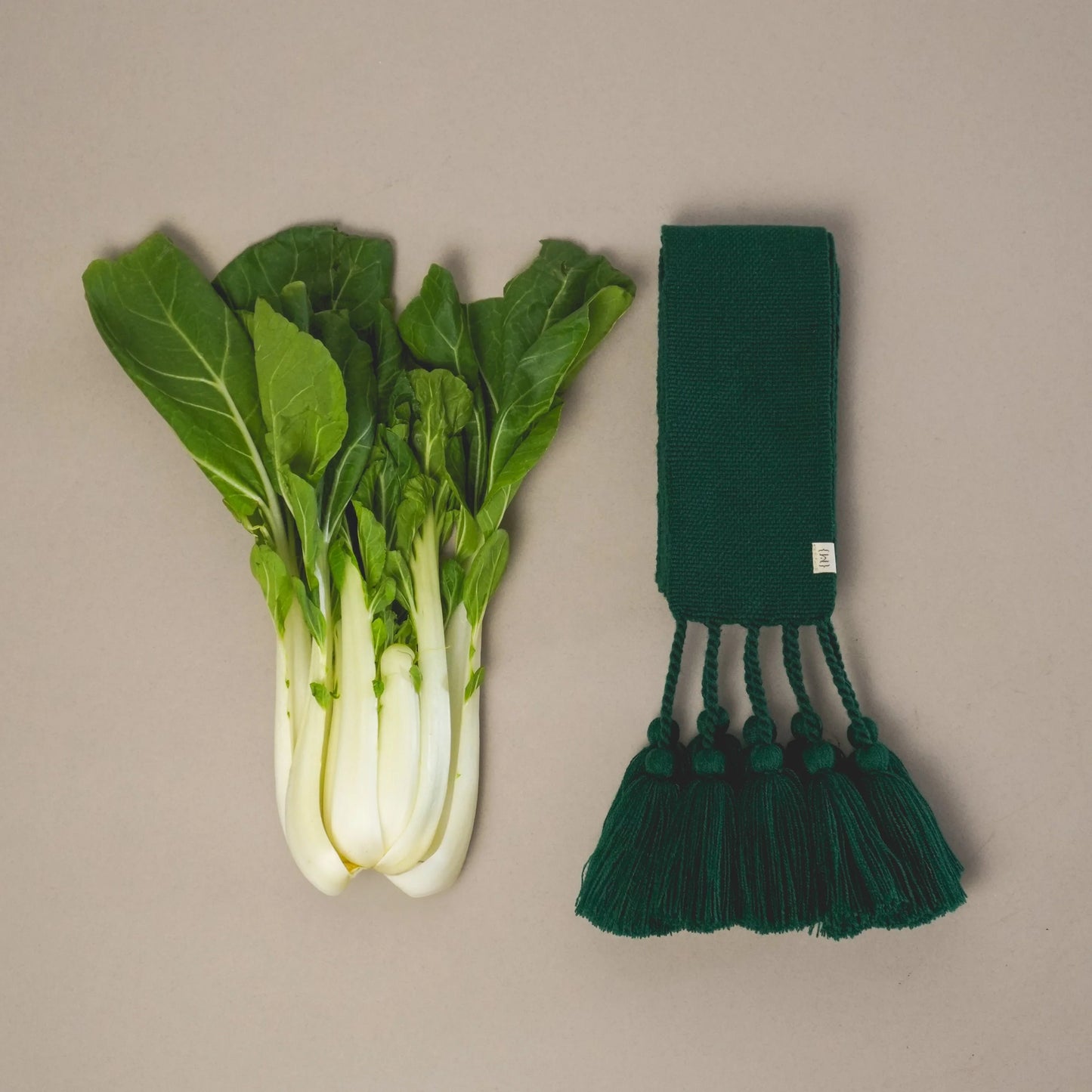 Крайка з китицями - {МАЛЬВИ}