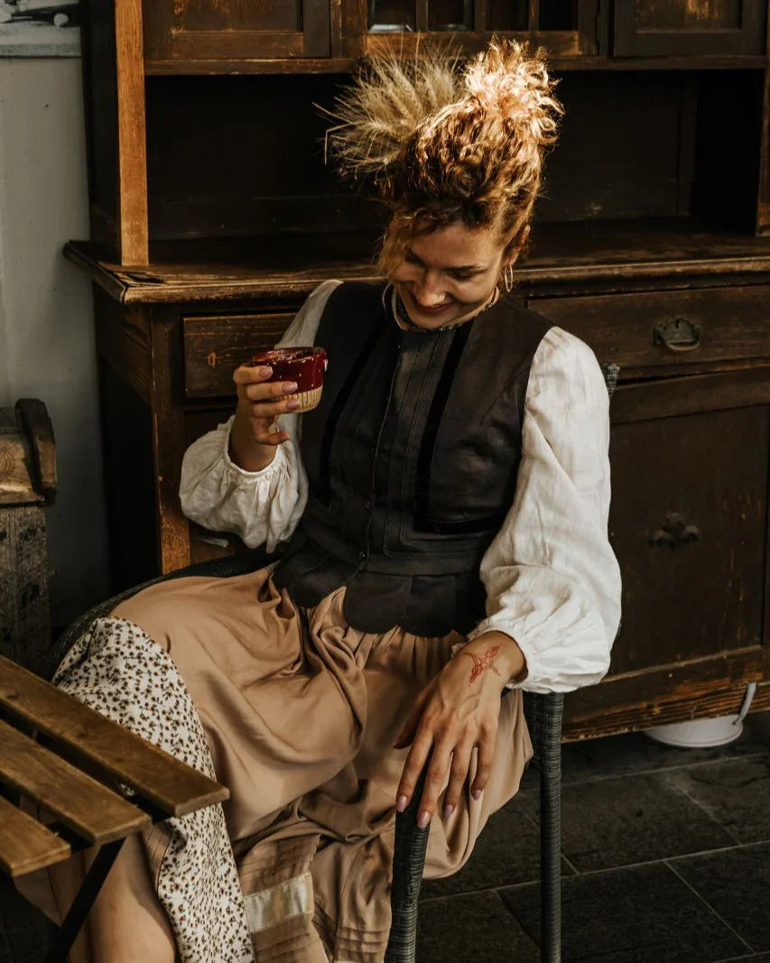 Етно жилетка-станик чорний "Надсяння"