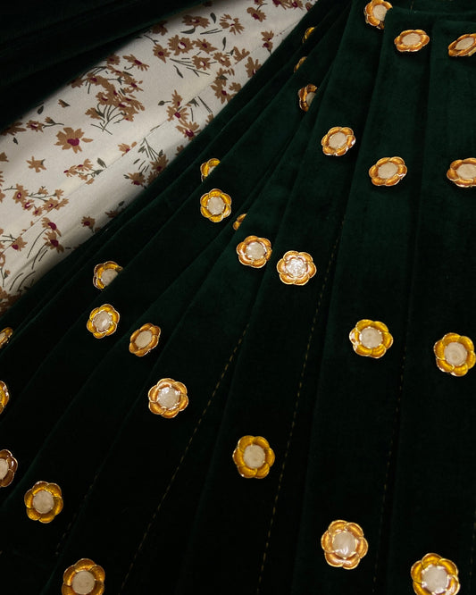 Зелений етно жилет-станик з оксамиту "Надсяння"