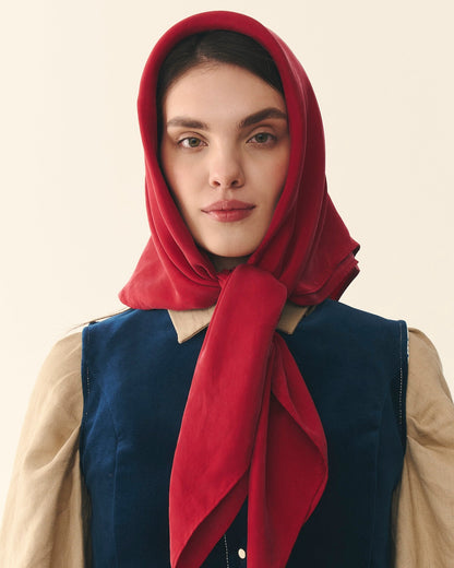 Шовкова темно-червона хустинка "Шамерова"