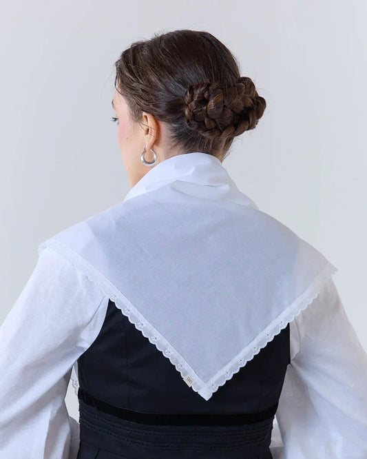 Хустинка з мереживом