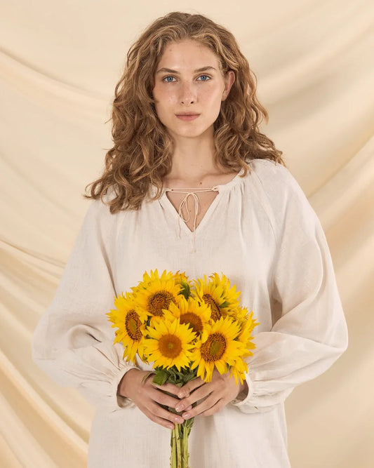 Довга традиційна сорочка бежева "Додільна"