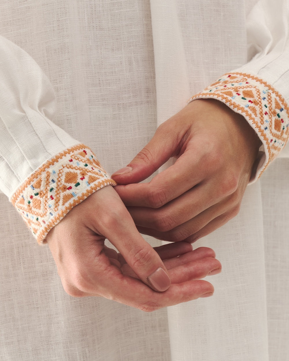 Одеська вишиванка - {МАЛЬВИ}