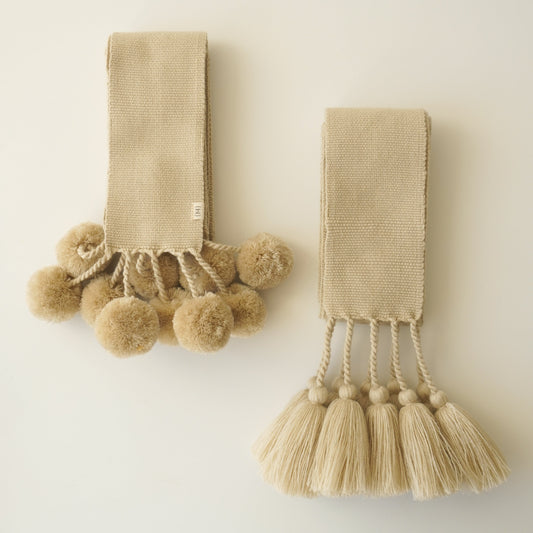 Крайка з помпонами - {МАЛЬВИ}