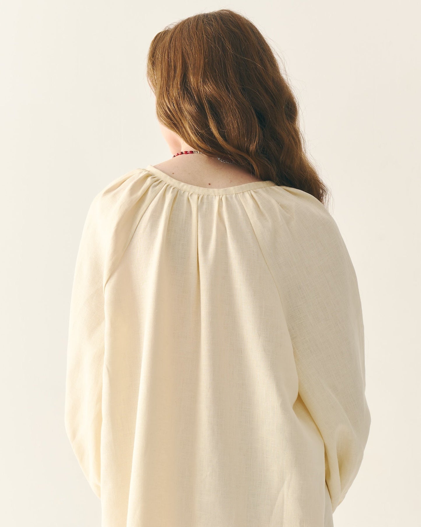 Лляна довга сорочка в етно стилі "Додільна"