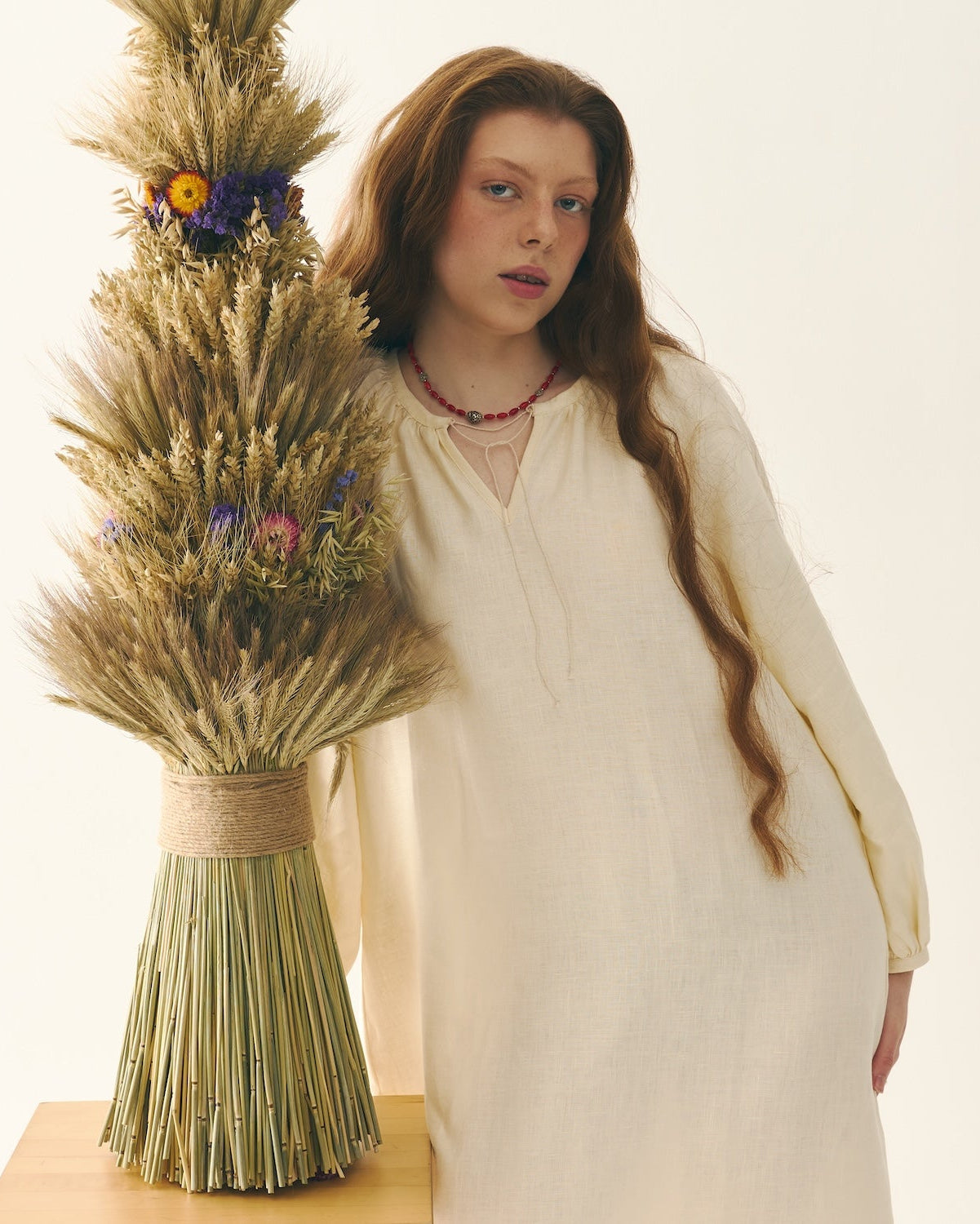 Лляна довга сорочка в етно стилі "Додільна"