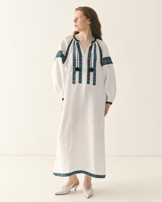 Довга вишита сорочка "Борщівська" з балабонами