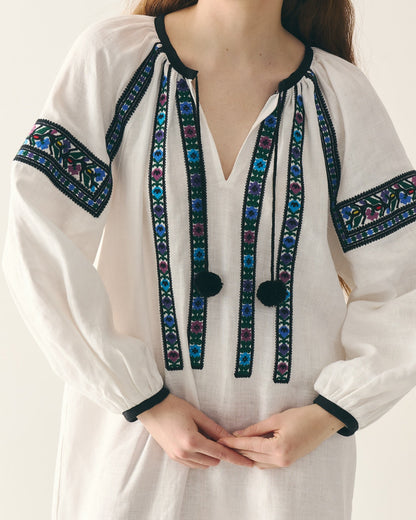 Довга вишита сорочка "Борщівська" з балабонами