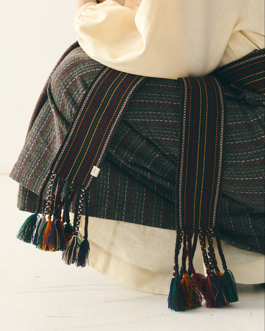 Коричнева крайка з китицями - {МАЛЬВИ}