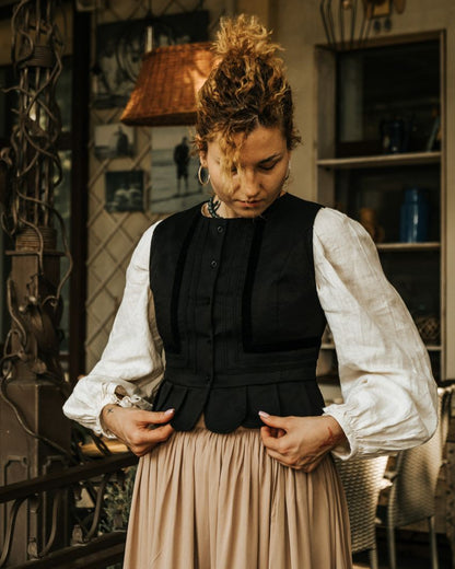 Етно жилетка-станик чорний "Надсяння"